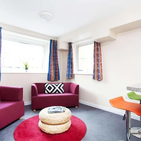 Trendy Rooms For Students Only, Sheffield - Sk Maison d'hôtes *