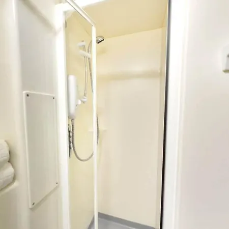 Trendy Rooms For Students Only, Sheffield - Sk Sheffield